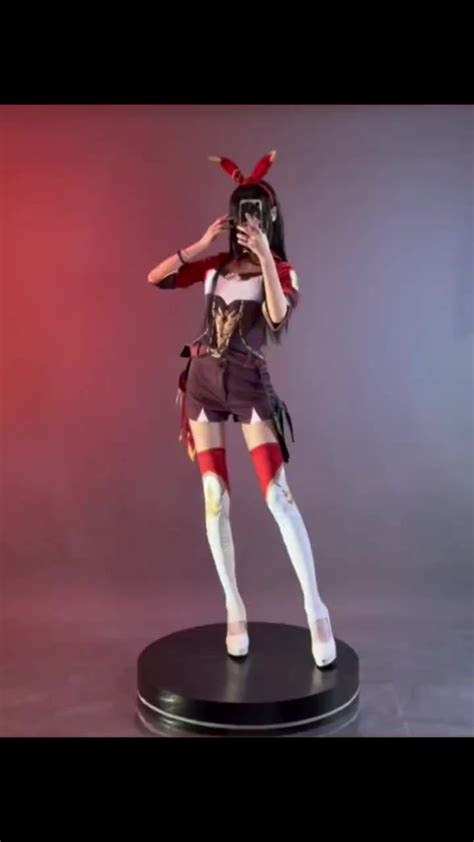 Genshin Impact Amber Cosplay Cosplay Genshin Why Anime So Hot
