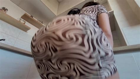 Perverted MILF Wants Huge Creampie XNXX