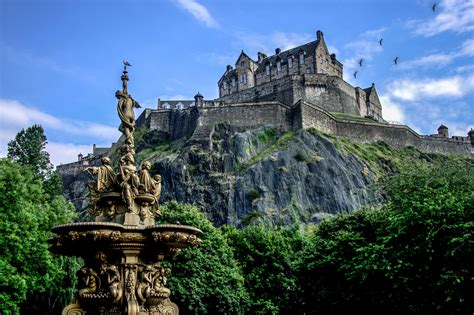 【イギリス】スコットランド・エディンバラ城 はじめてでも楽しめる観光ガイド - おすすめ旅行を探すならトラベルブック(TravelBook)