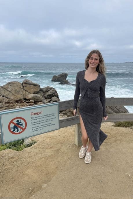 Photos Nues Et Images Porno De Plage Amateur PornPics