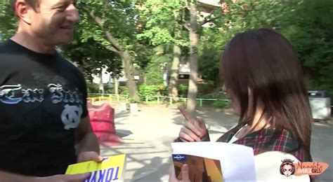 Pretty Asian Girl In Uniform Enjoys Getting Anal Fucked While Sucking A Xasiat