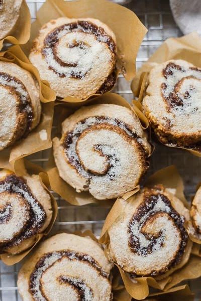 26 Delicious Cinnamon Roll Dessert Recipes The Daily Spice