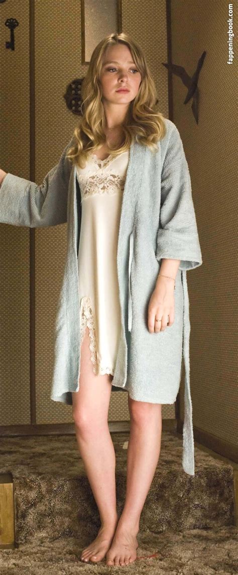 Portia Doubleday Nude Onlyfans Leaks Fappening Fappeningbook