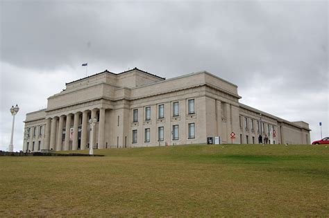 New Zealand Museums – Jonty travels…