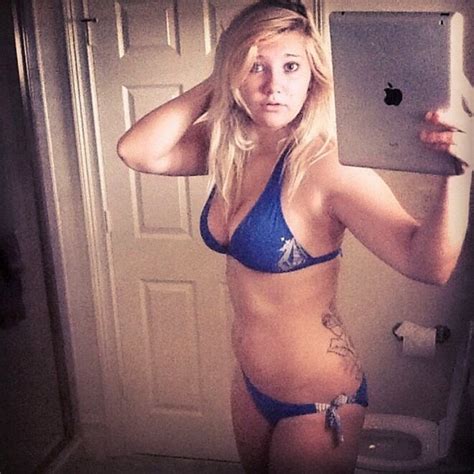 Blonde Social Media Slut From Canada Tumblr M8p9dgFtx71qevn2ro1 1280 Porn Pic