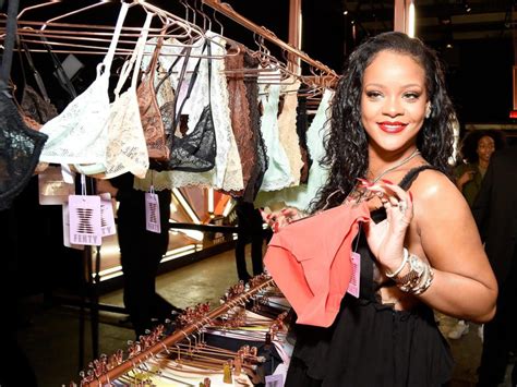 Marca De Lingerie De Rihanna Pode Chegar A US 3 Bi IPO