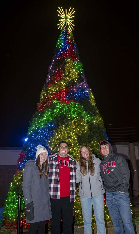 Wild Lights Dogs After Dark - A Wild Experience - Milwaukee County Zoo