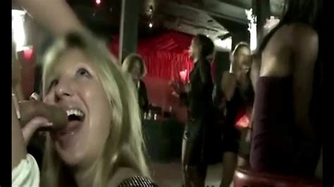 Amateur Party CFNM Babes Blow Strippers Porn Videos