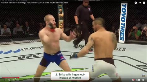 Un Combattant MMA Met Plusieurs Fois Ses Doigts Dans Les Yeux De Son