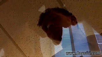 Sexo porno gay viejo meando gordo Poolhouse Meando orgía XVIDEOS