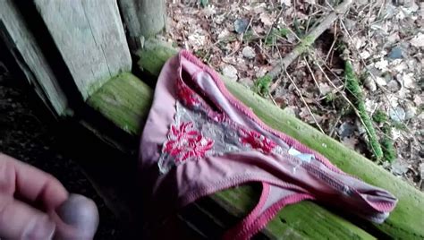 Outdoor Cum On String Gay Crossdresser Crossdresser Porn Xhamster