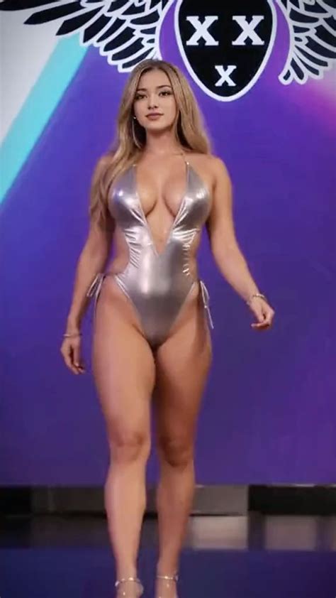 Piękne Kobiety w Bikini