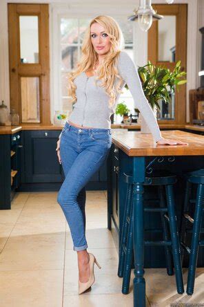 Don T Fuck The Mother In Law Amber Jayne Photo Gallery