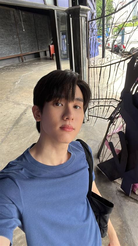 Pin On Frocebook Cute Gay Couples Gmmtv Actors Books