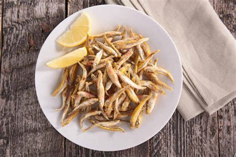 manfaat ikan teri bagi kesehatan tubuh alodokter