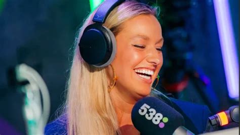 Julia is al jaren fan van Radio 538; nu zélf genomineerd voor award ...