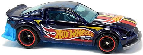 Super T Hunt Hot Wheels Race Team Ford Mustang Universo Hot Wheels