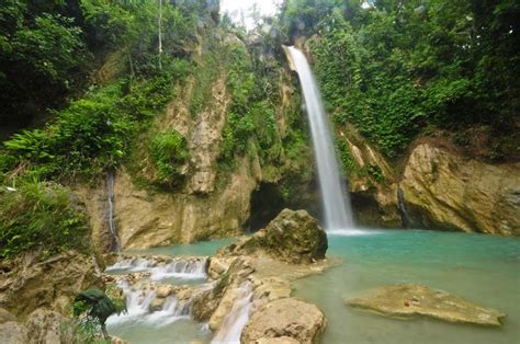 Cebu waterfalls - Travel to the Philippines