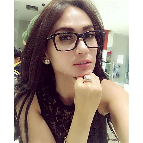 Bebizie Foto Hot Selfie Kenakan Kaca Mata Penyanyi Dangdut Indonesia FOTO HOT SELEBRITIS