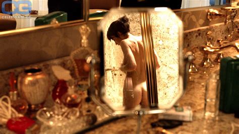 Olga Kurylenko Nude Pictures Onlyfans Leaks Playboy Photos Sex Scene Uncensored