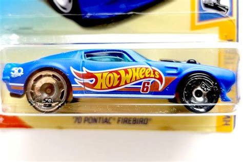 M Hot Wheels