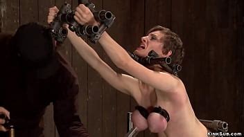 Iona Grace Model Page XVIDEOS