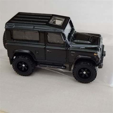 Lsaa Hot Wheels Fast And Furious Land Rover Defender Black Loose Defect Shopee Malaysia