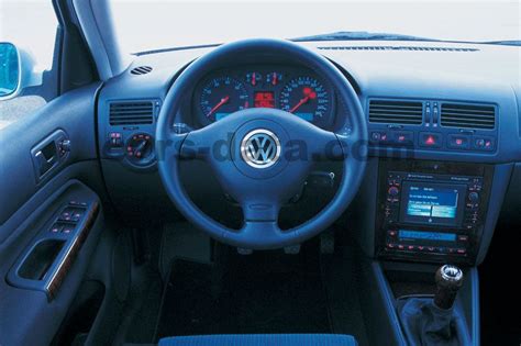 Volkswagen Bora images (11 of 11)