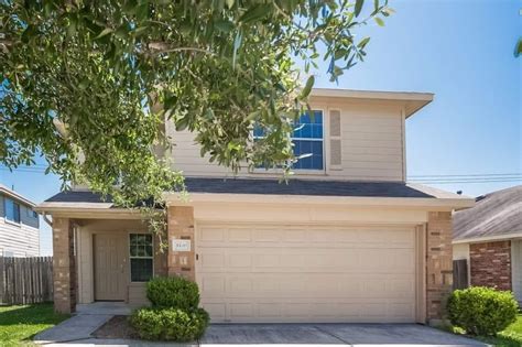 baytown tx rentals apartments  houses  rent realtorcom