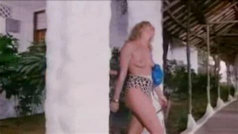 Naked Birgit Buschak In Dirndljagd Am Kilimandscharo