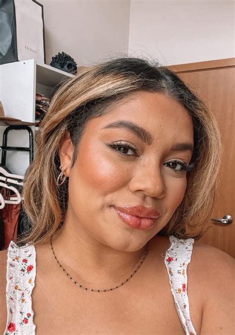 Best Nude Lipsticks Jasmine Maria