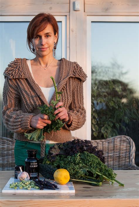 Паста с соусом песто из кейла и сезонных овощей – Рецепты Kitchen ...