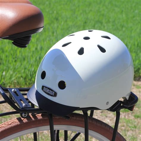 Nutcase Helmet Review | Bicycle Universe