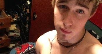 Nysocboy S Beefcake And Bonding Naked Men Part Punks To Urinals