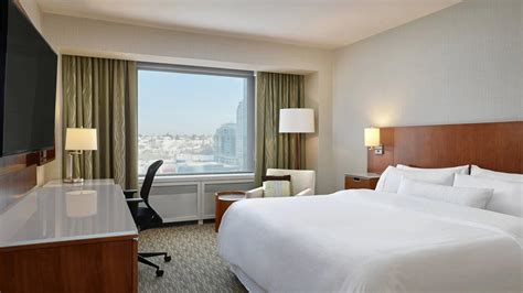 The Westin Calgary | Calgary Hotels | Canada Rail Vacations