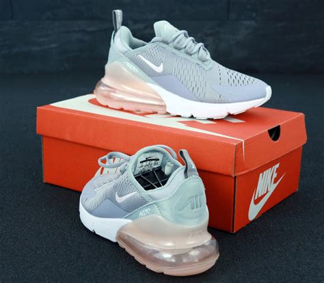 Купить Женские кроссовки Nike Air Max 270 Silver \ Найк Аир Макс 270 ...