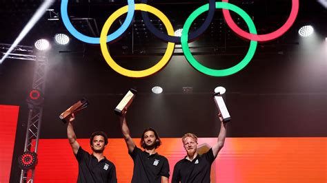 Atleta Portugu S Conquista Medalha De Bronze Nos Jogos Ol Mpicos De Esports