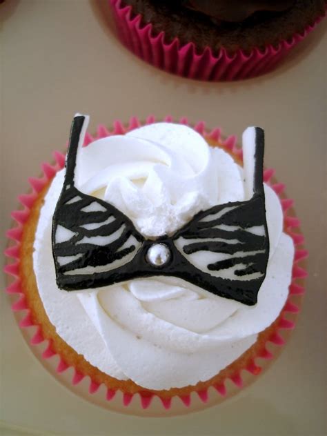 Sister S Sweet Studio Cupcakes Ch De Lingerie
