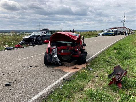 Schwerer Unfall auf der L1110 bei Eppingen Zwei Männer schwer verletzt