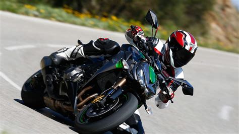 7 Power Naked Bikes Im Vergleichstest MOTORRADonline De