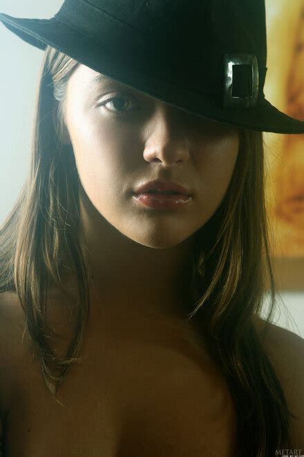 Ukrainian Isabella A Gorgeous Teen 19 74769463 006 D691 Porn Pic