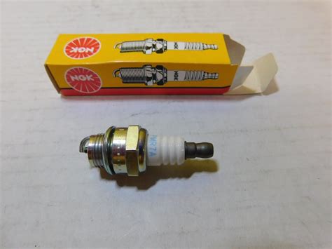 NGK BPMR7A - Alternative spark plugs