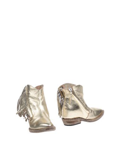 CINZIA ARAIA Ankle Boot in Platinum | ModeSens