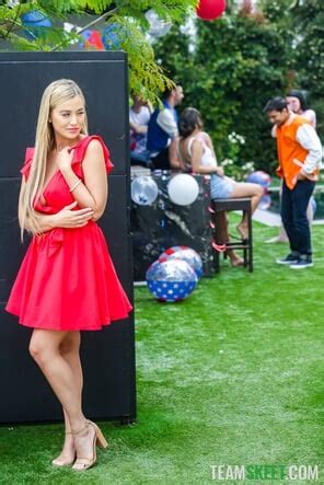 Vintage Hotties Volume Polaroid Porn Pic