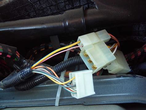 Где находится реле дворников: Де знаходиться реле двірників на ВАЗ 2107 ...