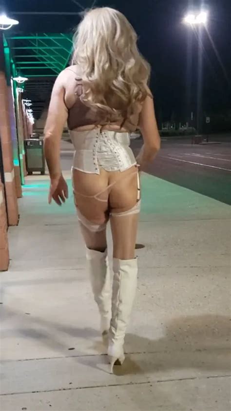 DeeDeeSlut Pink Dress White Corset Nude Pics XHamster