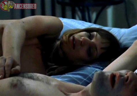 Naked Heike Makatsch in Affäre Semmeling