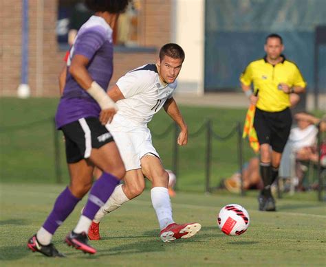 Men’s College Soccer: Akron vs. Niagara – International Soccer Network