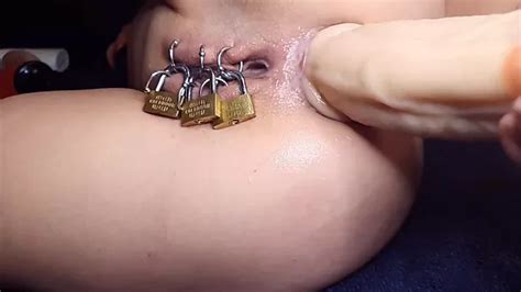 Bound Busty MILF BDSM Lover Gets Her Nipples Tortured With Ropes While Sitting On A Working Sybian