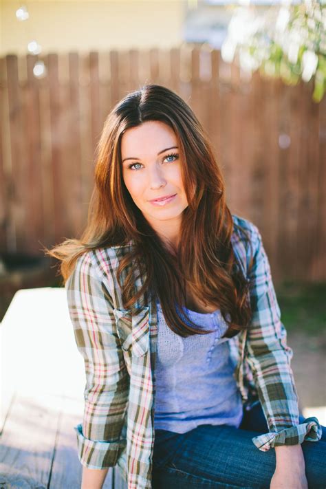 Pictures of Lara Gilchrist